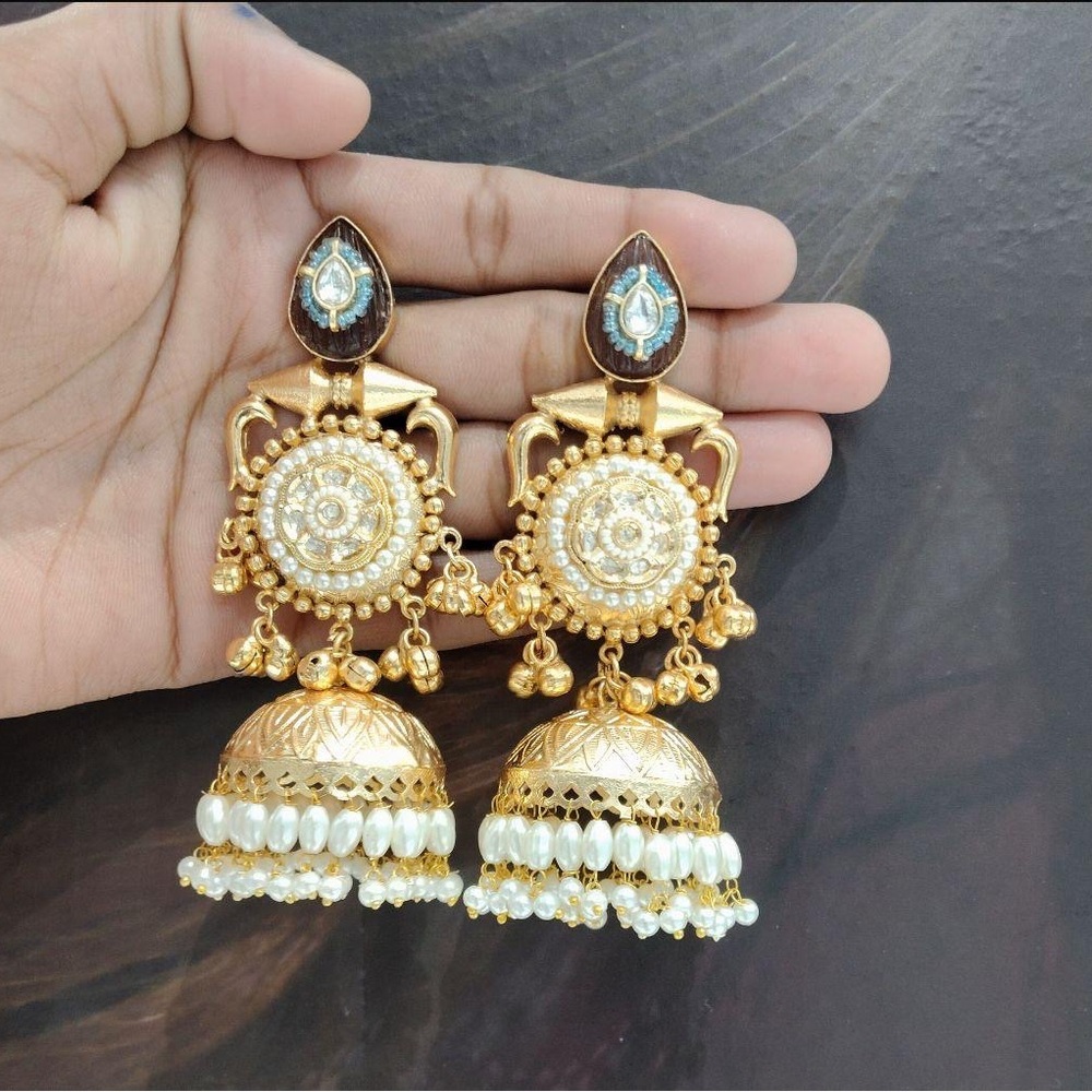 Statement Kundan Earrings
